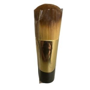 Chanel makeup brush New